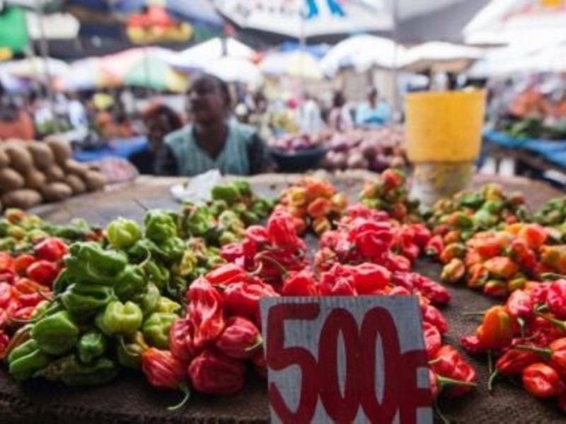 marché à Kinshasa