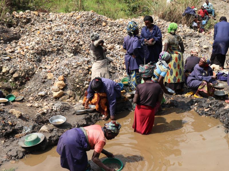 Les femmes dans les mines 