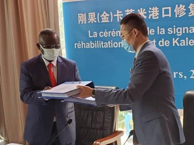 Signature Contrat FPI