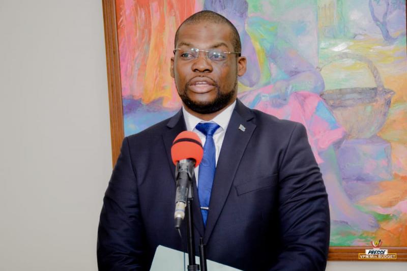 IZATO NZEGE