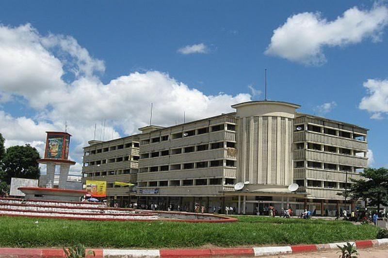 Kananga batiment administratif